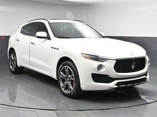 2017 Maserati Levante Base