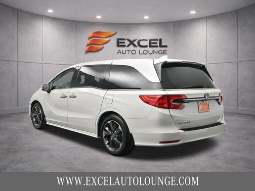 Platinum White Pearl 2023 Honda Odyssey Elite