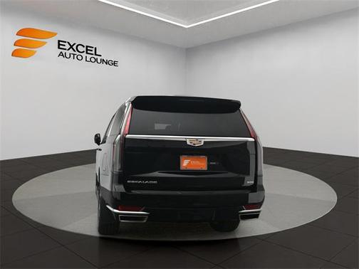 2023 Cadillac Escalade ESV Luxury