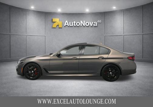 Alvite Grey Metallic 2023 BMW M550 i Xdrive