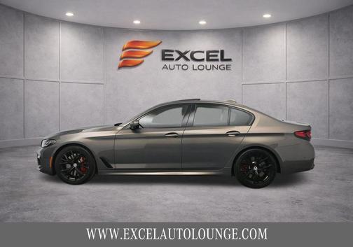 Alvite Grey Metallic 2023 BMW M550 i Xdrive