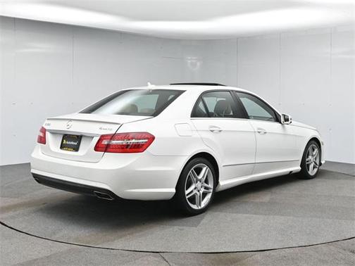 2013 Mercedes-Benz E-Class 4MATIC