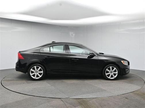 2016 Volvo S60 T5 Drive-E Premier