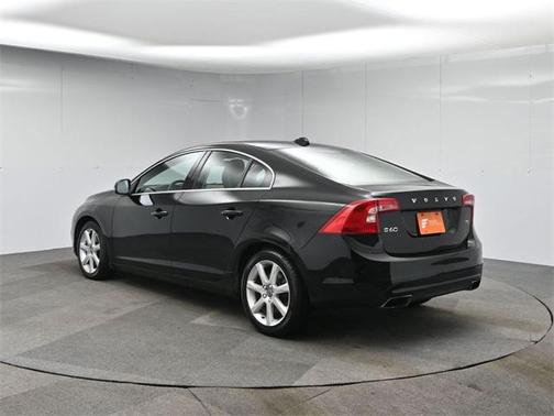 2016 Volvo S60 T5 Drive-E Premier