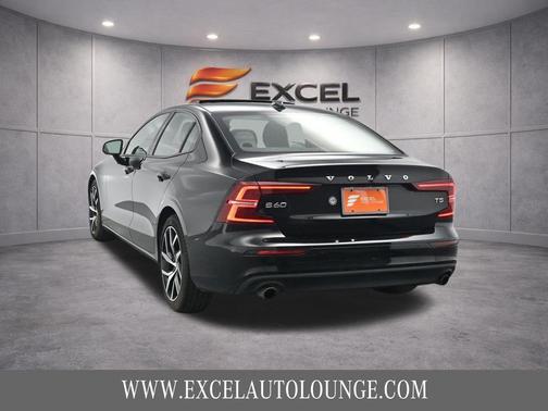 Black Stone 2020 Volvo S60 T5 Momentum