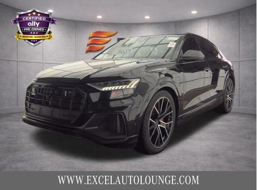 Mythos Black Metallic 2023 Audi Q8 55 Prestige