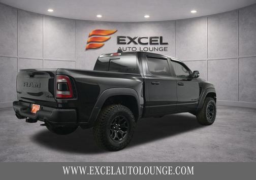 Diamond Black Crystal Pearlcoat 2022 RAM 1500 TRX