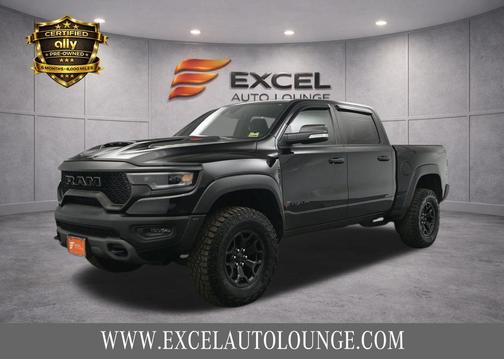 Diamond Black Crystal Pearlcoat 2022 RAM 1500 TRX