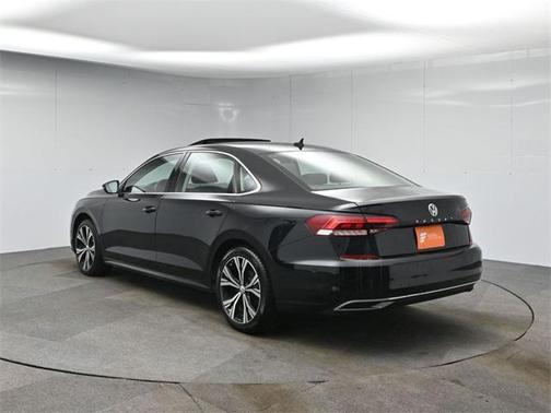 2020 Volkswagen Passat 2.0T SE