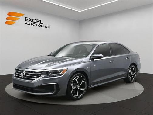 2021 Volkswagen Passat 2.0T R-Line