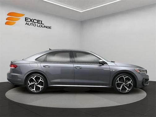 2021 Volkswagen Passat 2.0T R-Line