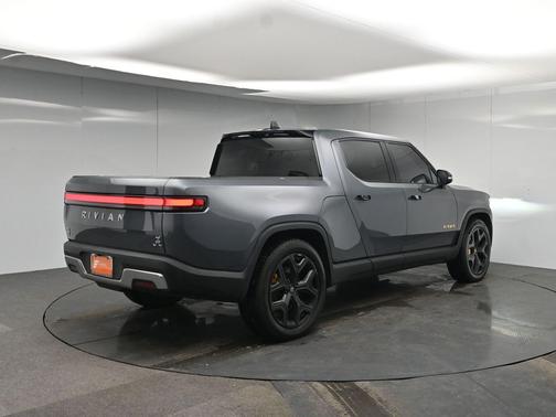 2022 Rivian R1T Launch Edition