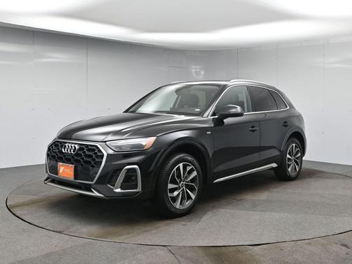 2023 Audi Q5 45 S line Premium Plus