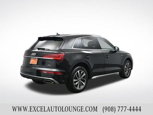 2023 Audi Q5 45 S line Premium Plus