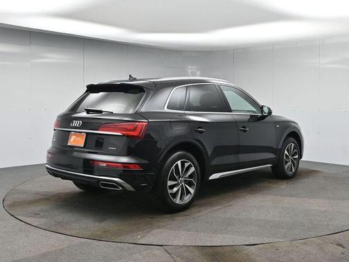 2023 Audi Q5 45 S line Premium Plus