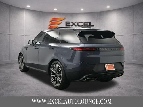 2024 Land Rover Range Rover Sport SE