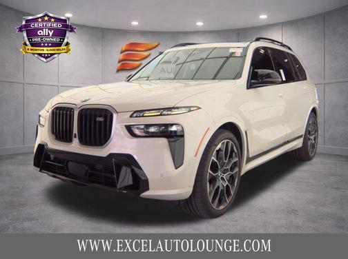 Mineral White Metallic 2024 BMW X7 M60i