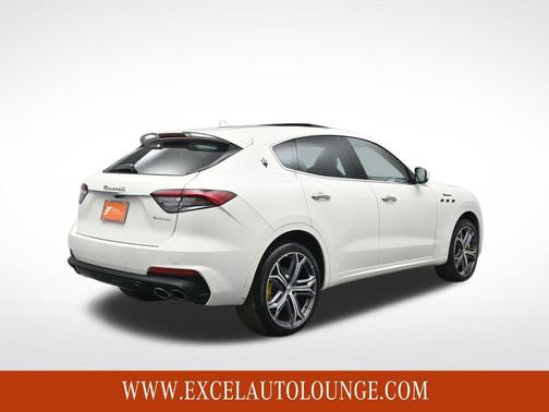 2022 Maserati Levante Modena