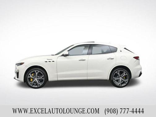 2022 Maserati Levante Modena