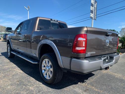 2020 RAM 2500 Laramie Mega Cab 4WD