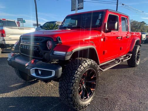 2023 Jeep Gladiator Overland