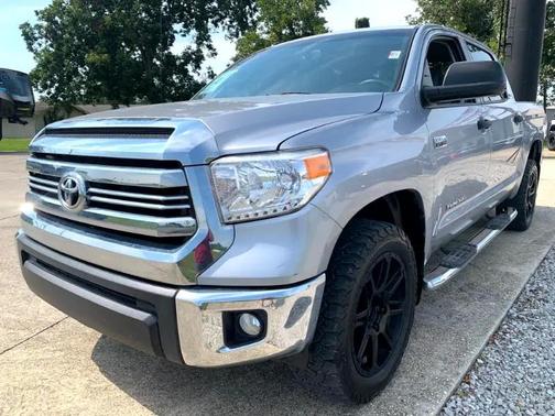 2017 Toyota Tundra SR5