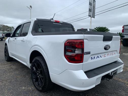 2025 Ford Maverick Lobo AWD