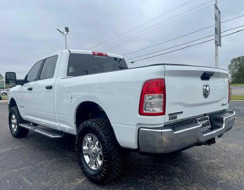 2024 RAM 2500 Big Horn Crew Cab 4WD