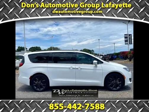 2018 Chrysler Pacifica Touring Plus