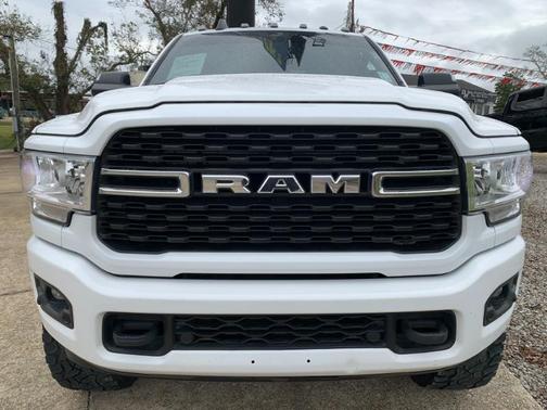 2022 RAM 2500 Tradesman Crew Cab SWB 4WD