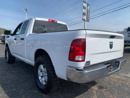 2024 RAM 1500 Classic SLT