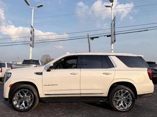 2021 GMC Yukon SLT