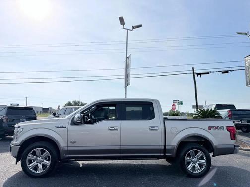 Gold 2018 Ford F-150 King Ranch 4WD SuperCrew 5.5' Box