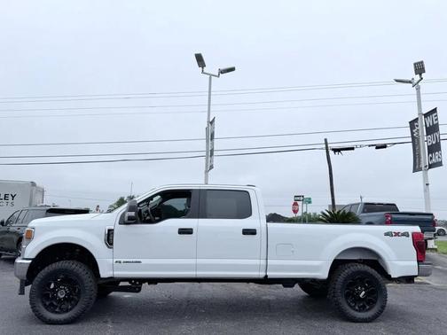 White 2022 Ford F-350 XL