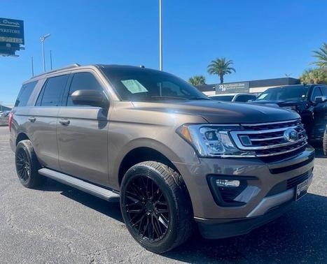 2019 Ford Expedition XLT 4D SUV RWD