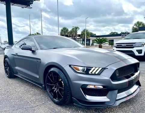 2017 Ford Shelby GT350 Base
