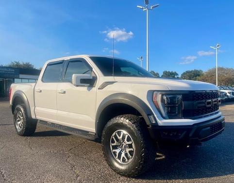2022 Ford F-150 Raptor SuperCrew 4WD