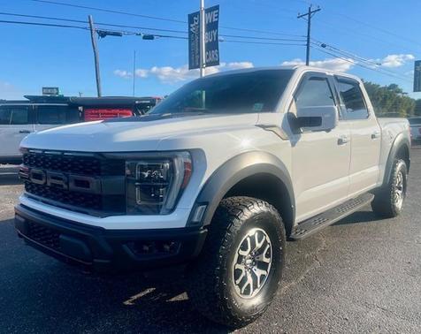 2022 Ford F-150 Raptor SuperCrew 4WD