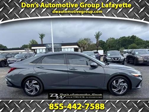 2025 Hyundai ELANTRA SEL