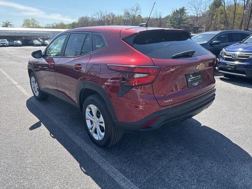 2024 Chevrolet Trax LS