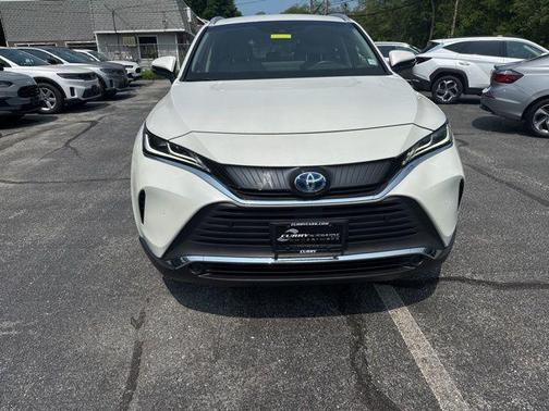 2022 Toyota Venza XLE