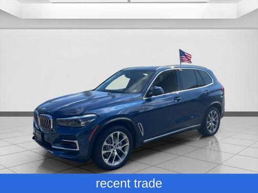 Phytonic Blue Metallic 2022 BMW X5 xDrive40i