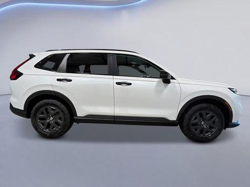 Platinum White Pearl 2026 Honda CR-V Hybrid TrailSport