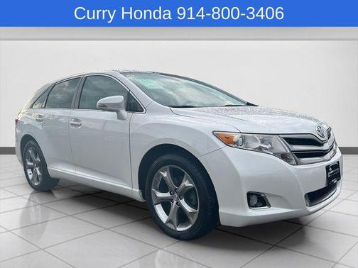 Blizzard Pearl 2015 Toyota Venza XLE
