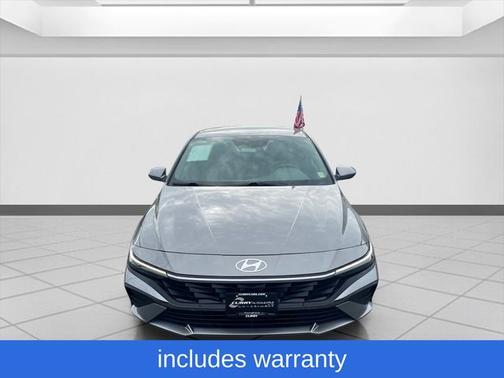 Fluid Metal 2024 Hyundai ELANTRA SE