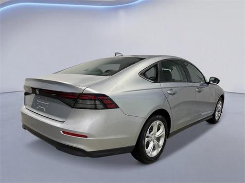 2025 Honda Accord LX 1.5T
