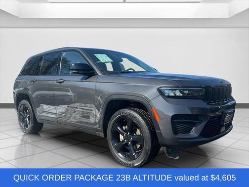 2023 Jeep Grand Cherokee Altitude
