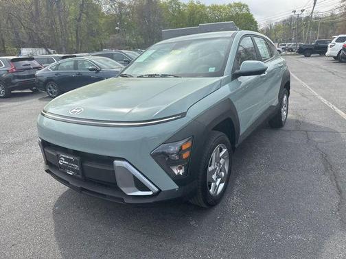 2024 Hyundai KONA SE