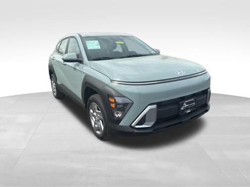 2024 Hyundai KONA SE