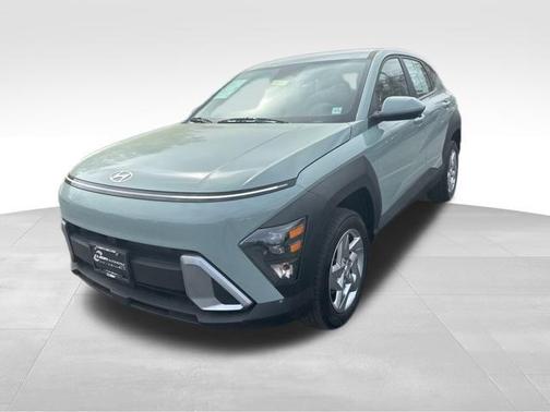 2024 Hyundai KONA SE